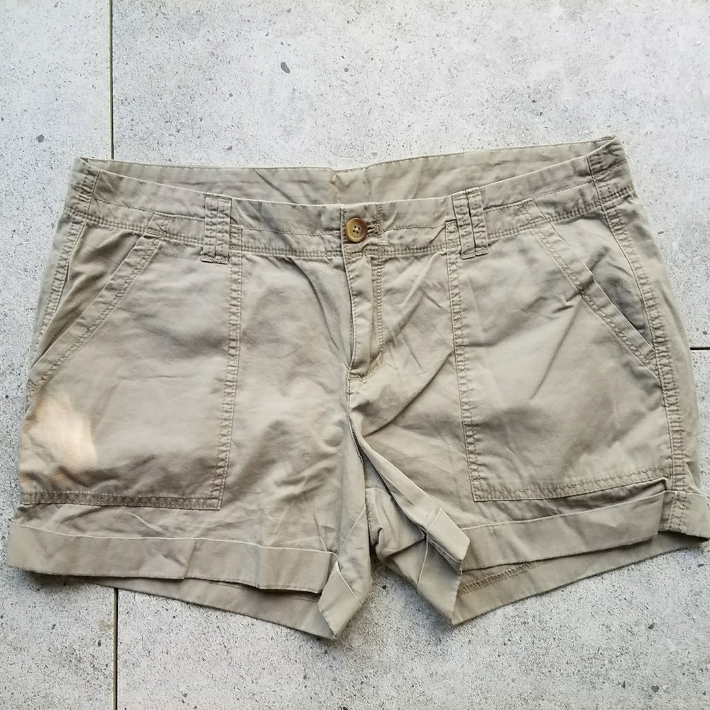 Old Navy Khaki Shorts